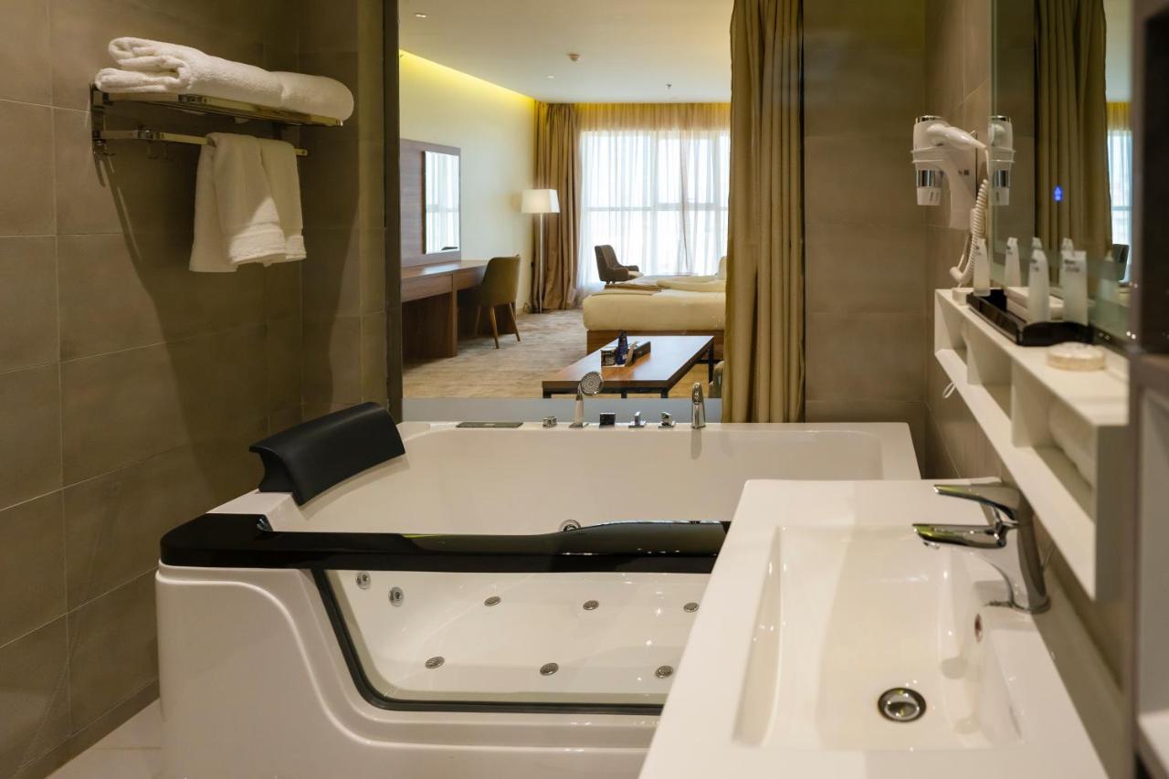 W Suites Hotel Abha Luaran gambar